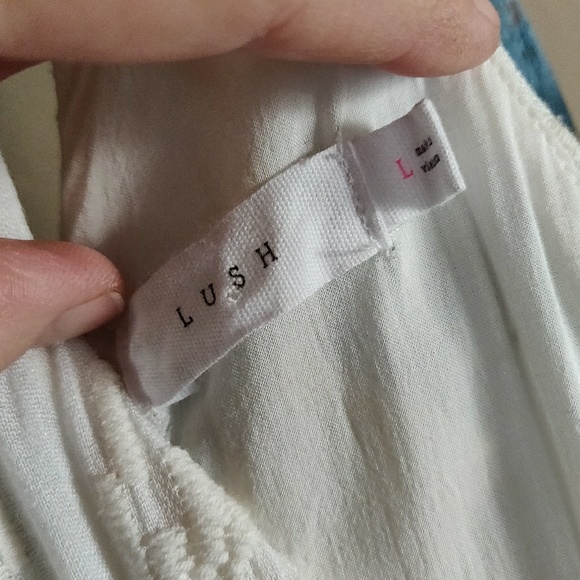 Ivory Aztec lush dress L - Picture 3 of 6